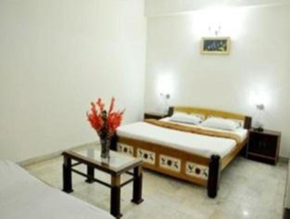 Hotel Dawat Palace Agra  Extérieur photo