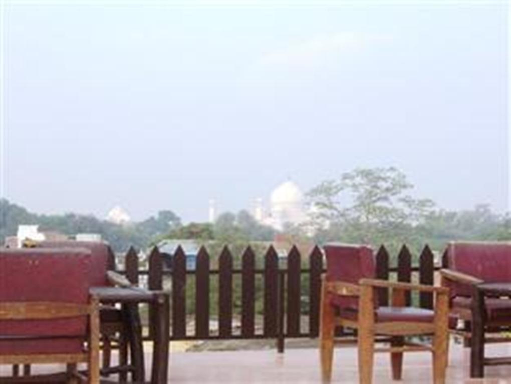 Hotel Dawat Palace Agra  Extérieur photo