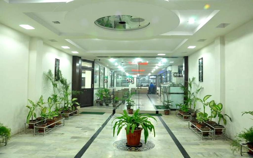 Hotel Dawat Palace Agra  Extérieur photo